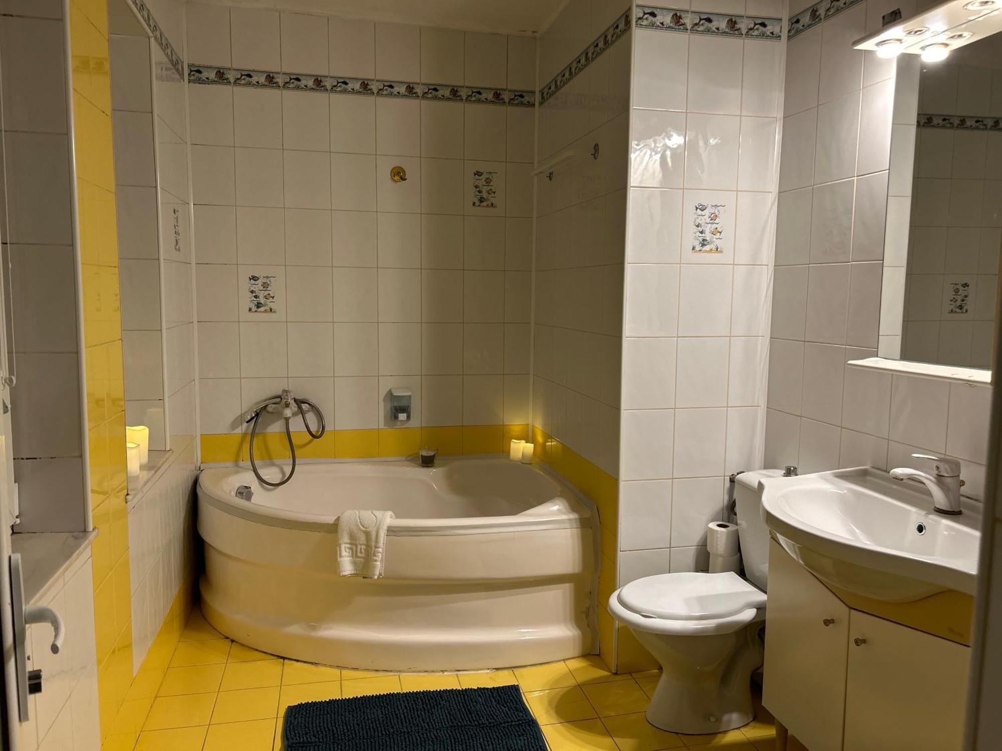 Ambra Room'S Брашов Экстерьер фото